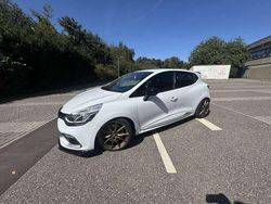 Weiß Gebraucht 2015 Renault Clio IV R.S. Kleinwagen | 17.500 €