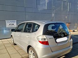Silber Gebraucht 2010 Honda Jazz Comfort Kleinwagen | 5.900 € (Fairer Preis)