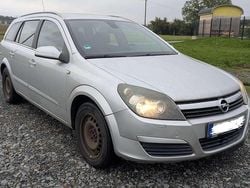 Silber Gebraucht 2005 Opel Astra Kombi | 650 € (Superpreis)