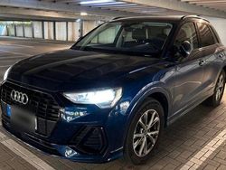 Blau Gebraucht 2023 Audi Q3 S-Line SUV | 34.990 € (Guter Preis)