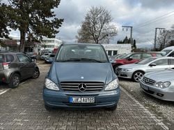 Blau Gebraucht 2007 Mercedes Viano Van / Kleinbus | 8.990 € (Guter Preis)