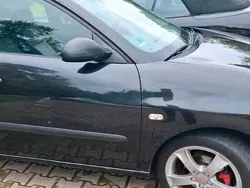 Schwarz Gebraucht 2004 Seat Ibiza Limousine | 770 € (Guter Preis)