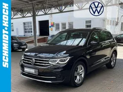 Schwarz Gebraucht 2023 VW Tiguan Elegance SUV | 30.950 € (Fairer Preis)