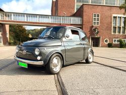 Grau Gebraucht 1970 Fiat 500 Kleinwagen | 15.000 €
