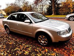 Silber Gebraucht 2000 Audi A4 Limousine | 1.400 € (Guter Preis)