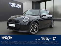 Schwarz / midnight black (metallic) Gebraucht 2024 Mini Cooper Classic Kleinwagen | 25.990 € (Guter Preis)