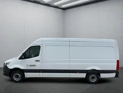 Weiß Gebraucht 2025 Mercedes Sprinter Van | 52.949 €