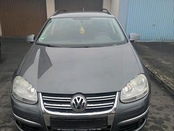 Grau Gebraucht 2008 VW Golf V Kombi | 7.300 €