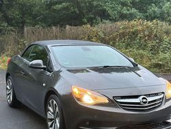 Grau Gebraucht 2013 Opel Cascada Innovation Cabrio | 6.800 € (Fairer Preis)