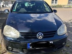 Blau Gebraucht 2007 VW Golf V Edition Limousine | 2.400 € (Guter Preis)