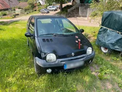 Schwarz Gebraucht 2002 Renault Twingo Kleinwagen | 1.200 €