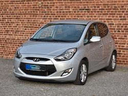 Silber Gebraucht 2015 Hyundai ix20 Kleinwagen | 6.990 € (Fairer Preis)