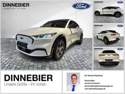 Weiss Gebraucht 2022 Ford Mustang Mach-E Extended Range SUV | 38.789 € (Fairer Preis)