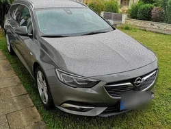Grau Gebraucht 2018 Opel Insignia Sport Kombi | 8.250 €