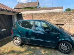Grün Gebraucht 2001 Mercedes A190 Kleinwagen | 1.750 € (Fairer Preis)