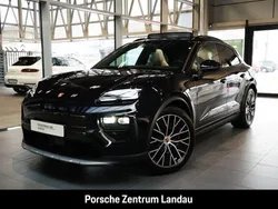 Tiefschwarzmetallic Gebraucht 2025 Porsche Macan SUV | 103.890 € (Guter Preis)