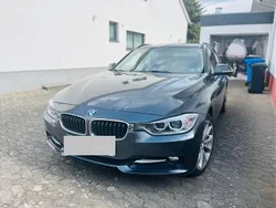 Grau Gebraucht 2015 BMW 330 Sport Line Kombi | 17.700 € (Fairer Preis)