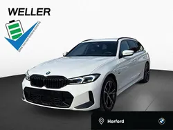Alpinweiss iii (weiß) Gebraucht 2022 BMW 330e M Sport Kombi | 42.880 €