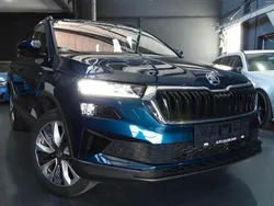 Modra lava/lava blau Gebraucht 2023 Skoda Karoq Tour SUV | 24.900 € (Guter Preis)