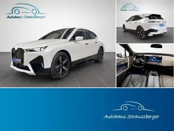 Weiß Gebraucht 2023 BMW iX Sport Line SUV | 61.490 € (Superpreis)