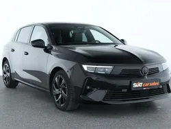 Schwarz Gebraucht 2024 Opel Astra Ultimate Limousine | 24.440 € (Guter Preis)