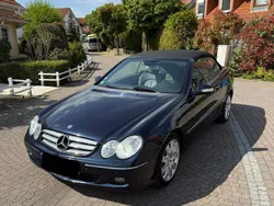 Blau Gebraucht 2005 Mercedes CLK320 Cabrio | 5.700 € (Guter Preis)