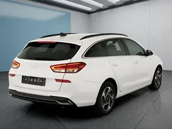 Weiß Neu 2025 Hyundai i30 Kombi | 23.249 € (Etwas zu teuer)