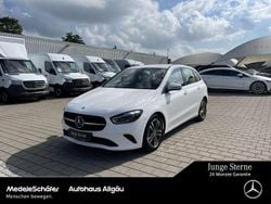 Unilack polarweiß Gebraucht 2024 Mercedes B180 Progressive Van / Kleinbus | 28.260 € (Superpreis)