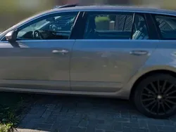 Beige Gebraucht 2014 Skoda Octavia Kombi | 10.500 € (Fairer Preis)