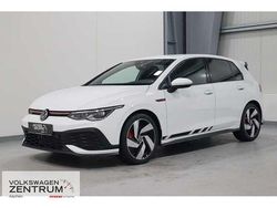 Pure white Gebraucht 2023 VW Golf VIII GTI Clubsport Limousine | 34.970 € (Fairer Preis)