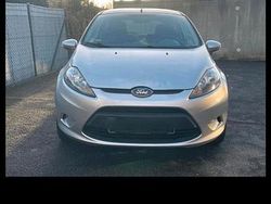 Silber Gebraucht 2009 Ford Fiesta Kleinwagen | 3.300 € (Fairer Preis)