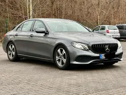 Grau Gebraucht 2017 Mercedes E200 Limousine | 20.400 € (Etwas zu teuer)