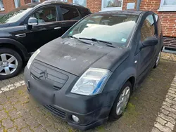 Schwarz Gebraucht 2006 Citroën C2 Kleinwagen | 1.400 €