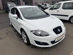 Weiß Gebraucht 2011 Seat Leon Sport Limousine | 3.400 € (Superpreis)