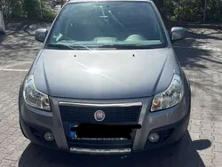 Silber Gebraucht 2009 Fiat Sedici Emotion SUV | 3.000 € (Fairer Preis)