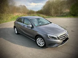 Grau Gebraucht 2013 Mercedes A180 Style Limousine | 7.590 € (Guter Preis)