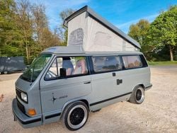 Grau Gebraucht 1984 VW T3 Van | 29.900 €