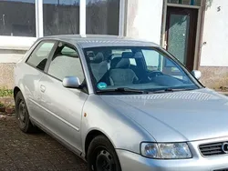 Grau Gebraucht 1999 Audi A3 Ambiente Kleinwagen | 4.650 €