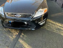Schwarz Gebraucht 2011 Ford Mondeo Kombi | 6.500 € (Teuer)