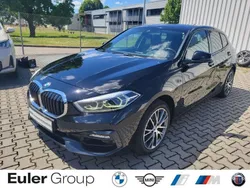 Schwarz Gebraucht 2021 BMW 120 Sport Line Kleinwagen | 24.977 € (Fairer Preis)
