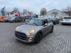 Silber Gebraucht 2018 Mini ONE Kleinwagen | 14.900 € (Fairer Preis)