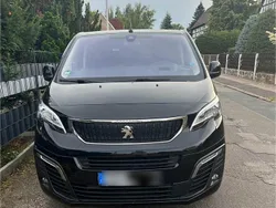 Schwarz Gebraucht 2021 Peugeot Traveller Business-Line Van / Kleinbus | 31.500 € (Fairer Preis)