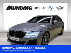 Grau Gebraucht 2022 BMW 530 M Sport Kombi | 37.940 € (Fairer Preis)