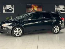 Schwarz Gebraucht 2015 Ford Focus Limousine | 4.999 € (Guter Preis)