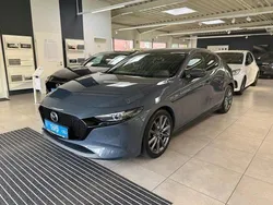 Grau metallic Gebraucht 2020 Mazda 3 Limousine | 19.990 € (Fairer Preis)