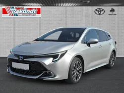 Silber Neu 2025 Toyota Corolla Kombi | 33.890 €