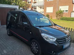 Schwarz Gebraucht 2013 Dacia Dokker Van | 6.400 € (Teuer)