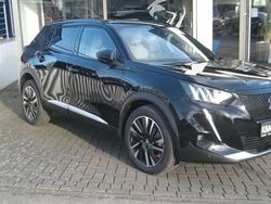Schwarz Gebraucht 2022 Peugeot e-2008 GT SUV | 24.900 €
