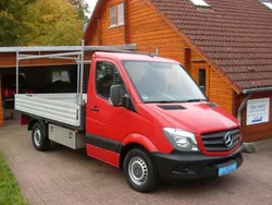 Rot Gebraucht 2017 Mercedes Sprinter Van | 23.681 €