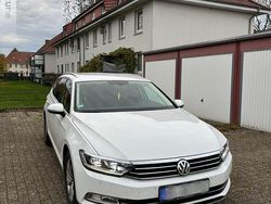 Weiß Gebraucht 2015 VW Passat Kombi | 11.300 € (Fairer Preis)